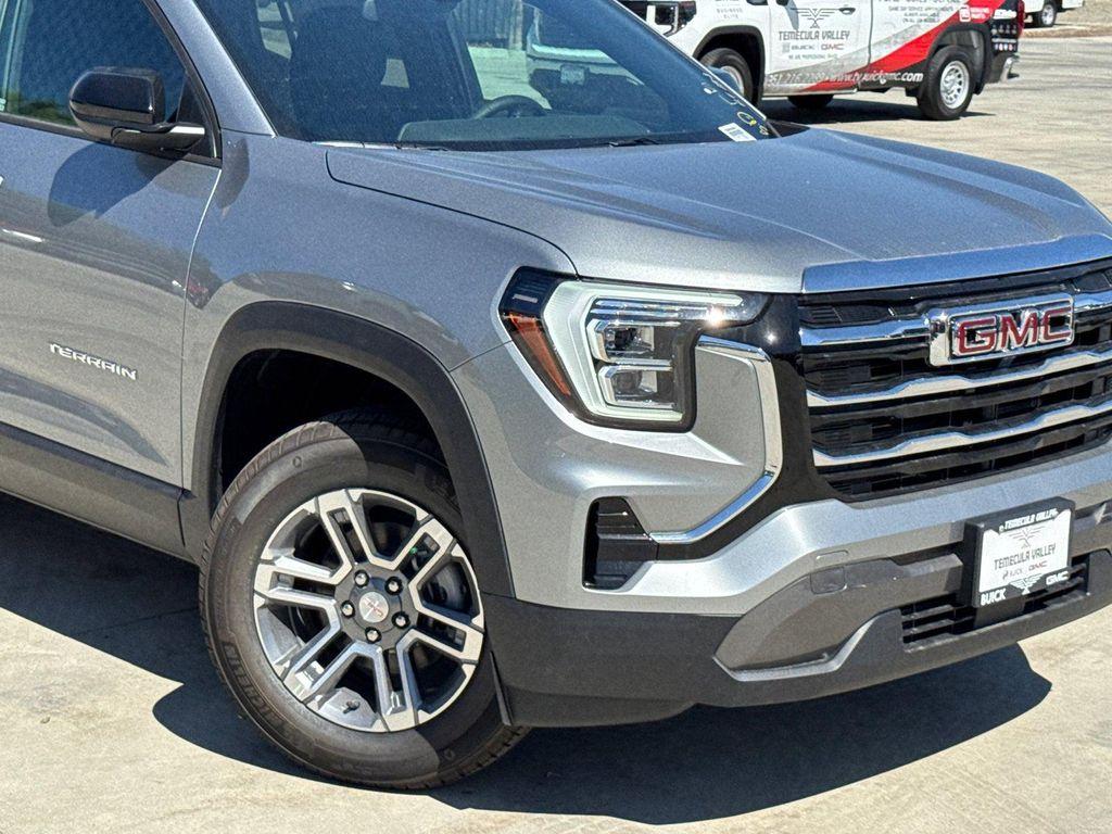 new 2026 GMC Terrain car, priced at $31,242