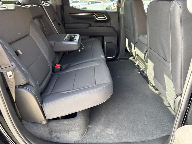 new 2025 GMC Sierra 1500 car, priced at $57,889