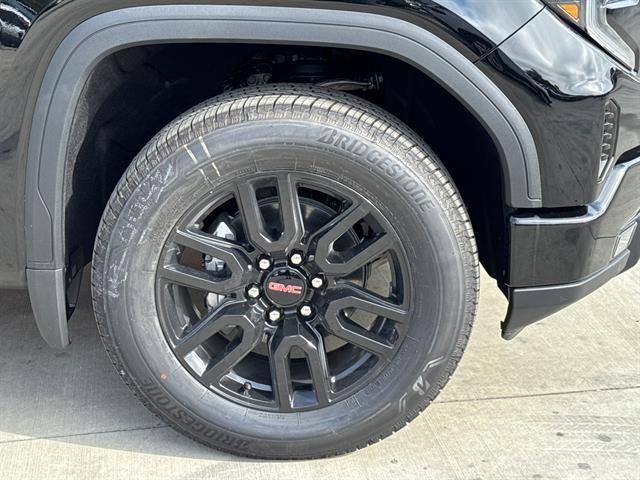 new 2025 GMC Sierra 1500 car, priced at $57,889