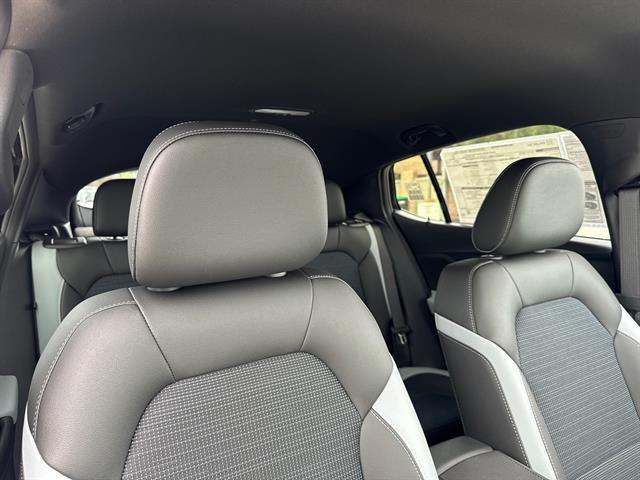 new 2025 Buick Envista car, priced at $27,179