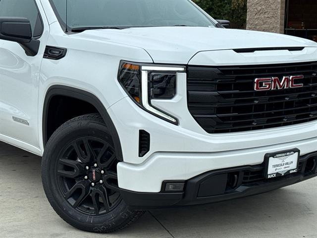 new 2025 GMC Sierra 1500 car, priced at $54,244