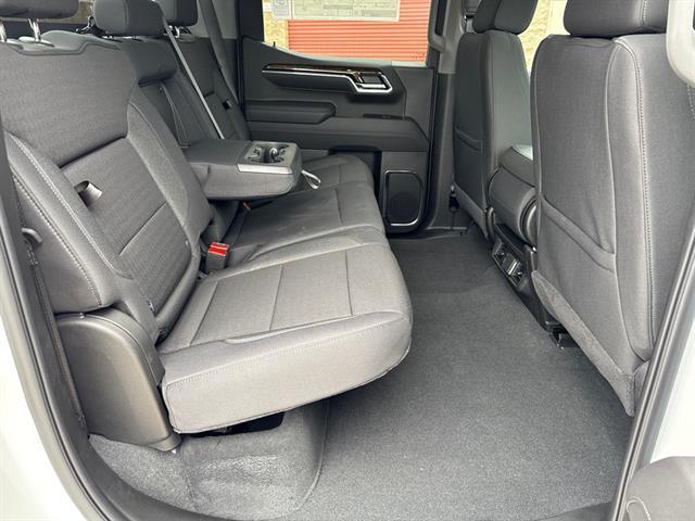 new 2025 GMC Sierra 1500 car, priced at $54,244