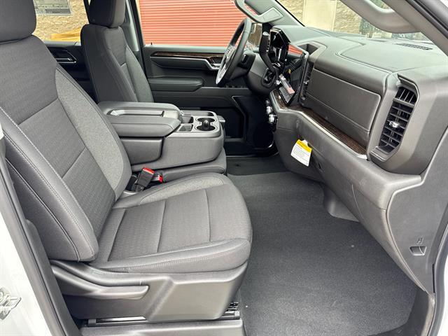 new 2025 GMC Sierra 1500 car, priced at $54,244