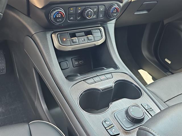 used 2022 GMC Acadia car, priced at $34,367