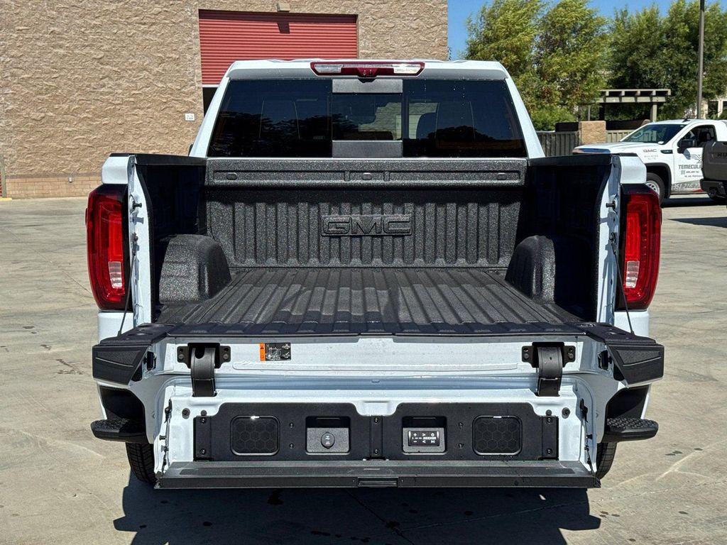 new 2026 GMC Sierra 1500 car, priced at $84,142