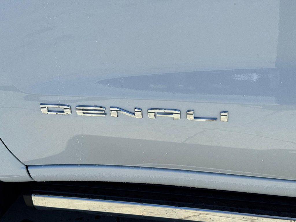 new 2026 GMC Sierra 1500 car, priced at $84,142