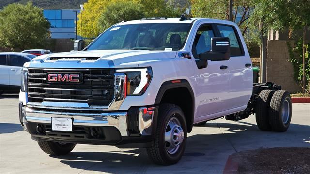 new 2025 GMC Sierra 2500 car, priced at $62,285