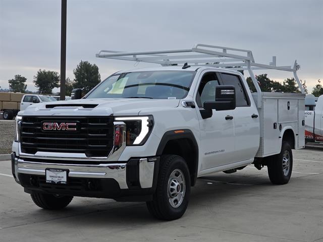 new 2025 GMC Sierra 2500 car, priced at $51,343