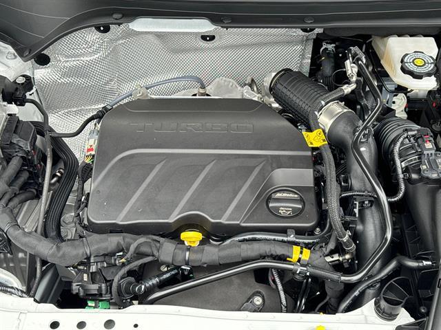 new 2025 Buick Envista car, priced at $26,684