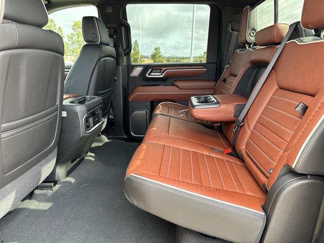 new 2025 GMC Sierra 2500 car, priced at $98,104
