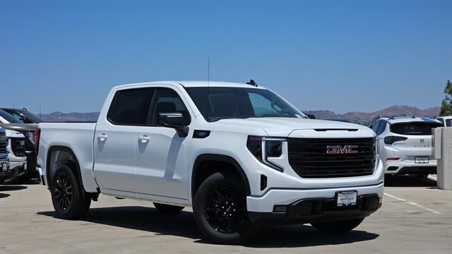 new 2024 GMC Sierra 1500 car, priced at $54,045