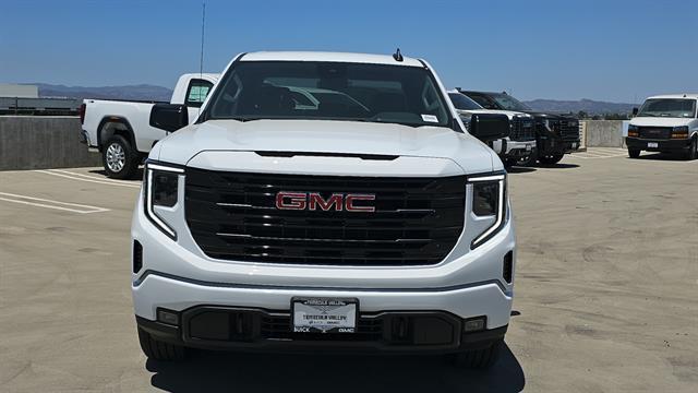 new 2024 GMC Sierra 1500 car, priced at $54,045