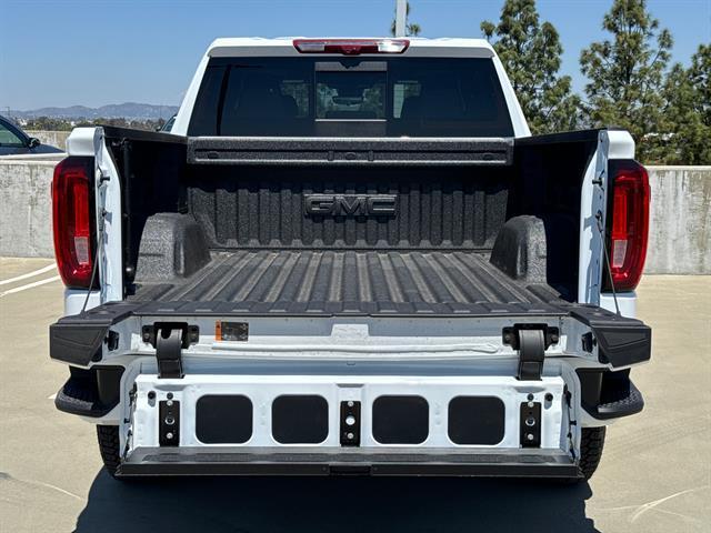 new 2025 GMC Sierra 1500 car, priced at $71,655