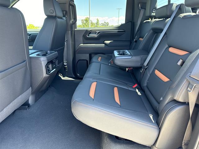 new 2025 GMC Sierra 1500 car, priced at $71,655