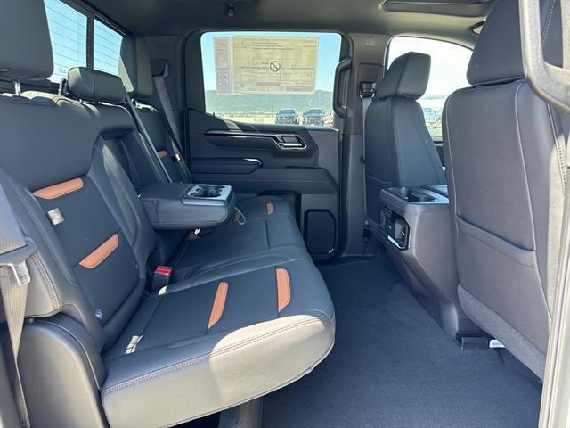 new 2025 GMC Sierra 1500 car, priced at $71,655