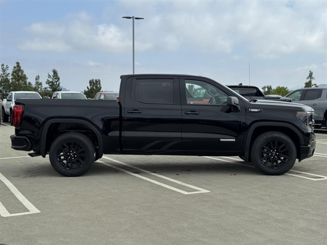 new 2025 GMC Sierra 1500 car, priced at $54,739