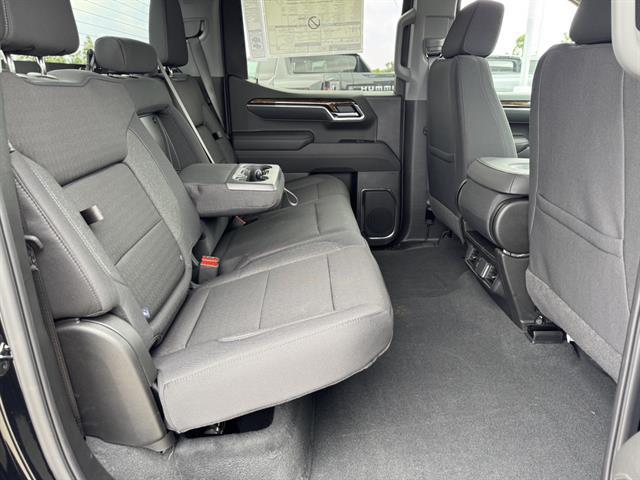 new 2025 GMC Sierra 1500 car, priced at $54,739