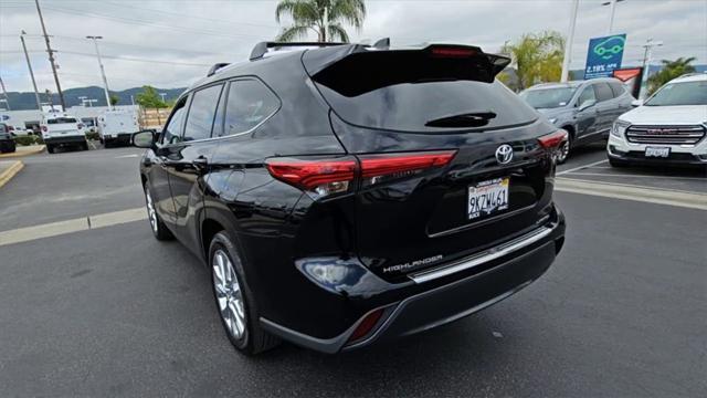 used 2023 Toyota Highlander car, priced at $42,429