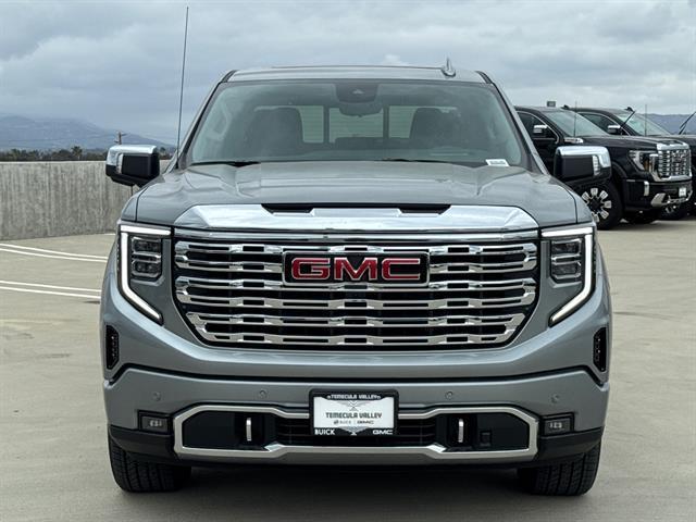 new 2025 GMC Sierra 1500 car, priced at $77,904