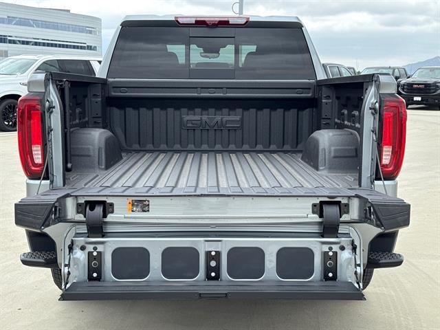 new 2025 GMC Sierra 1500 car, priced at $77,904