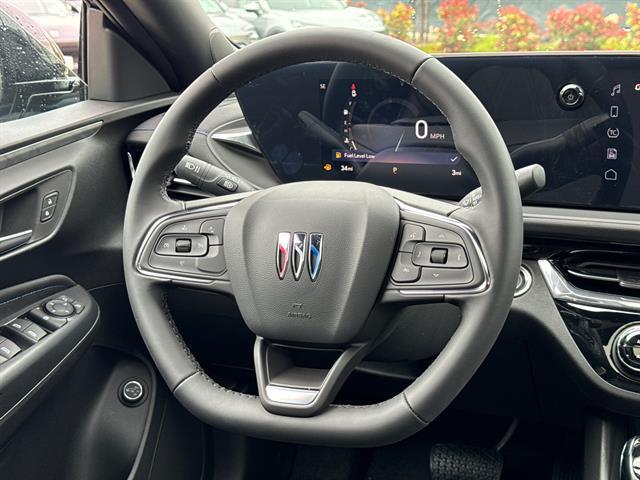 new 2025 Buick Envista car, priced at $29,374