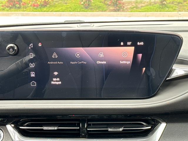 new 2025 Buick Envista car, priced at $29,374
