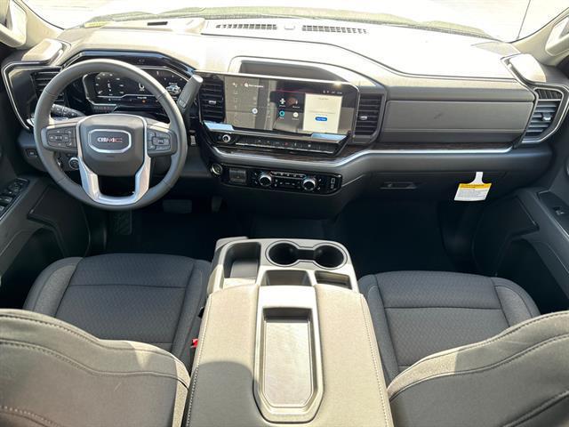 new 2025 GMC Sierra 1500 car, priced at $53,945