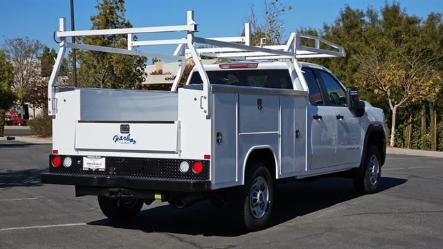 new 2025 GMC Sierra 2500 car, priced at $50,038