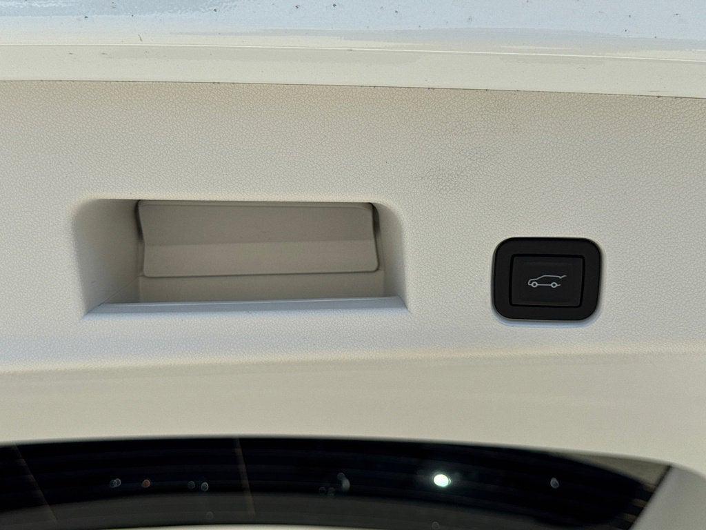 new 2025 GMC Acadia car, priced at $62,866