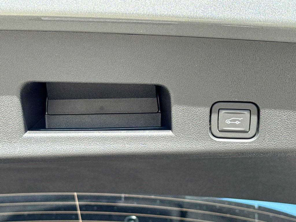 used 2025 Buick Enclave car, priced at $44,186