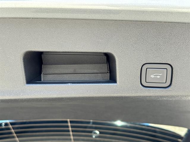 new 2025 GMC Acadia car, priced at $49,390