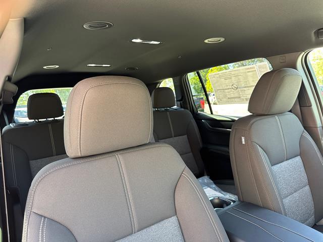 new 2025 GMC Acadia car, priced at $49,390
