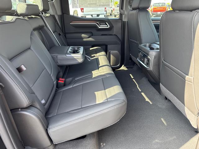 new 2025 GMC Sierra 1500 car, priced at $77,904