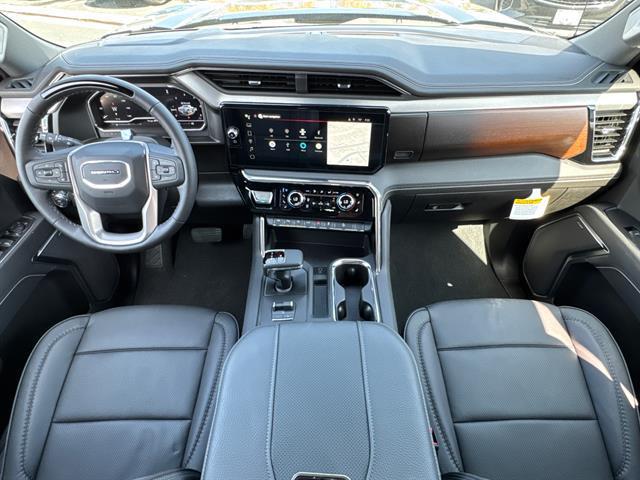 new 2025 GMC Sierra 1500 car, priced at $77,904