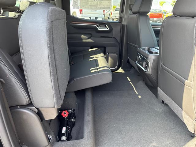 new 2025 GMC Sierra 1500 car, priced at $77,904