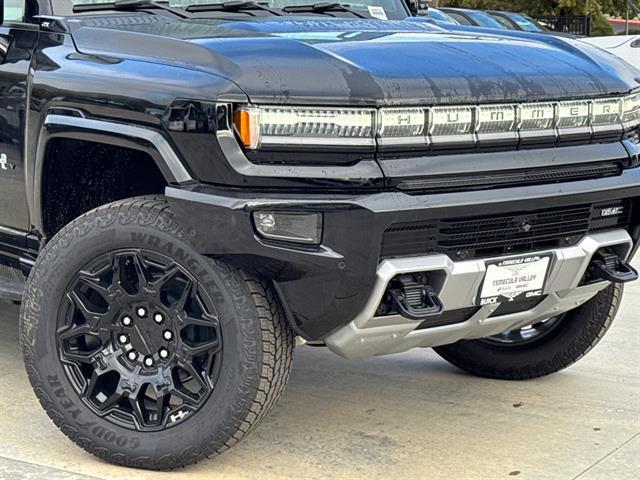 new 2025 GMC HUMMER EV Pickup car, priced at $103,784
