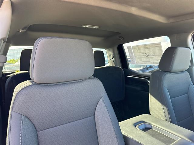 new 2025 GMC Sierra 1500 car, priced at $58,039