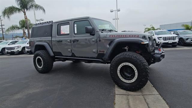 used 2022 Jeep Gladiator car, priced at $40,629