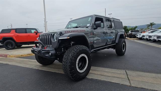 used 2022 Jeep Gladiator car, priced at $40,629