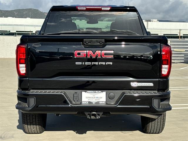 new 2025 GMC Sierra 1500 car, priced at $58,039