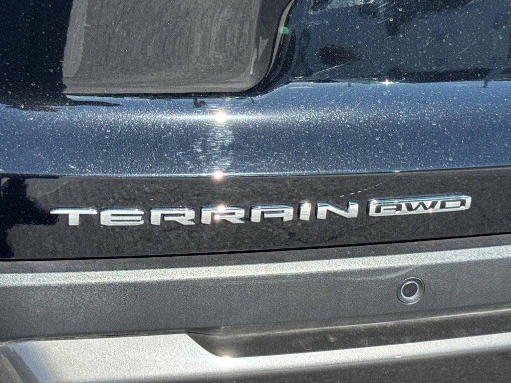 new 2025 GMC Terrain car, priced at $34,087