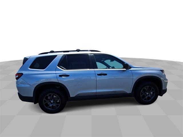 used 2024 Honda Pilot car, priced at $45,355