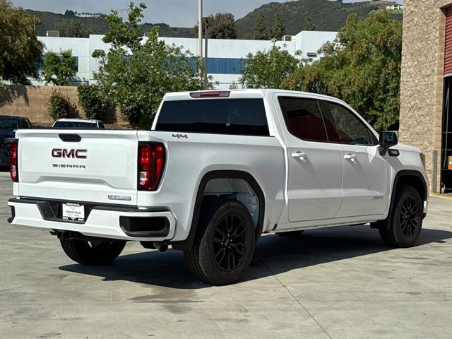 new 2025 GMC Sierra 1500 car, priced at $57,394