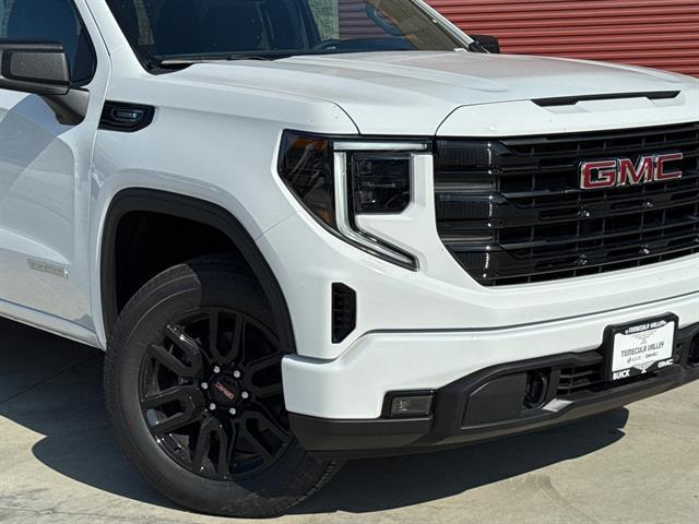 new 2025 GMC Sierra 1500 car, priced at $57,394