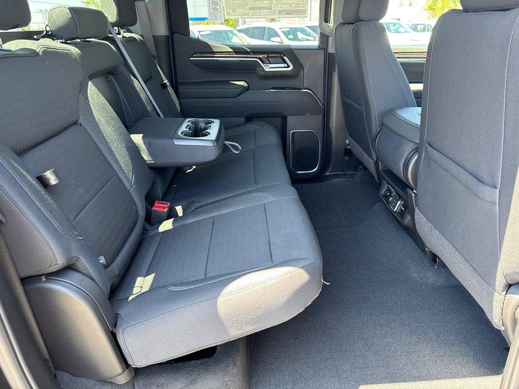 used 2025 GMC Sierra 1500 car, priced at $52,281