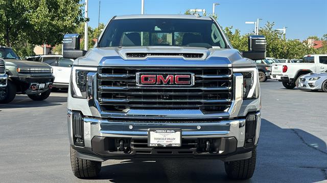 new 2024 GMC Sierra 2500 car, priced at $83,195