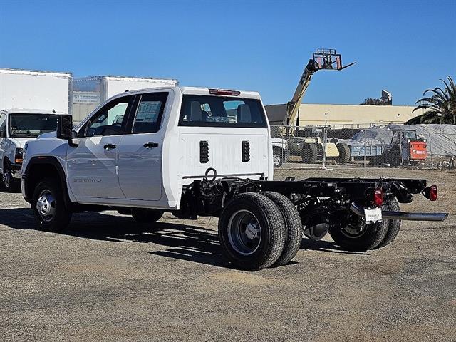 new 2024 GMC Sierra 3500 car, priced at $54,325