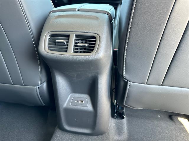new 2025 Buick Envision car, priced at $44,034