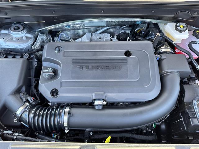new 2025 Buick Envision car, priced at $44,034