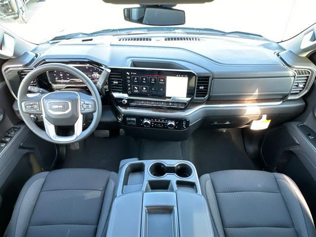new 2025 GMC Sierra 1500 car, priced at $58,039